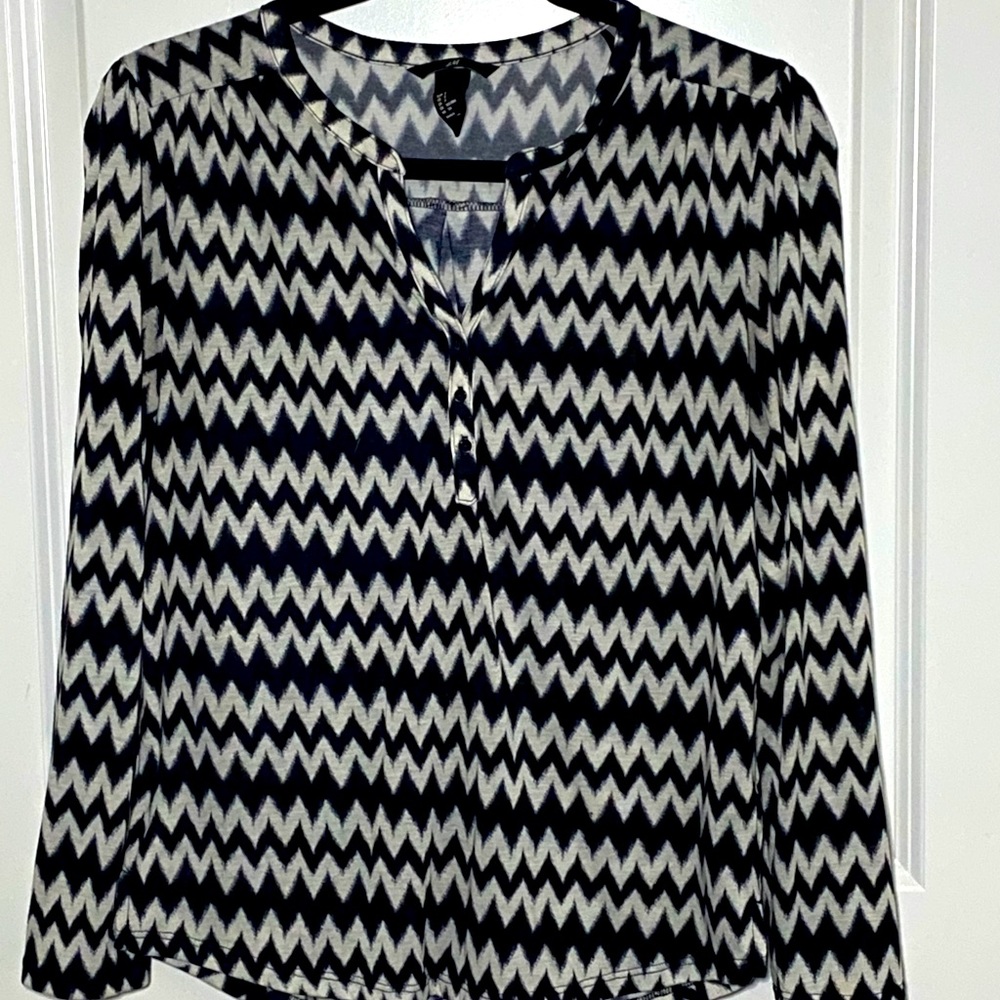 Zig zag striped Long sleeve Blouse